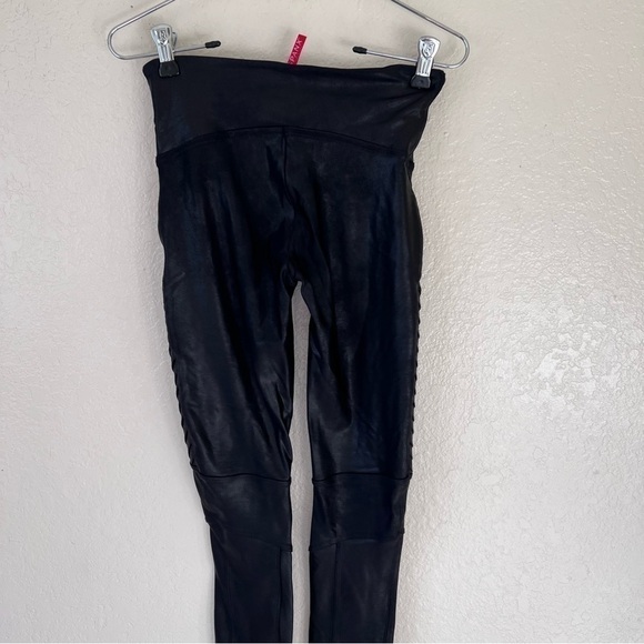 Spanx Faux Leather Moto Leggings size small - Picture 7 of 16